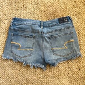 American Eagle 360 Super Stretch Shortie Size 4